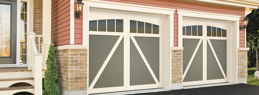 Eastman E-22, 8’ x 7’, Dark Sand doors and Desert Sand overlays, Arch Overlays with 4 vertical lite Panoramic windows